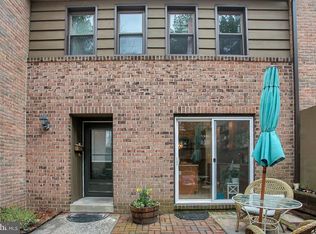 169 Oakmont Ct, Reading, PA 19607