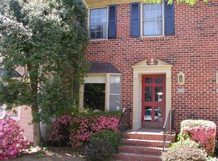 1005 Japonica Ln, Greensboro, NC 27410