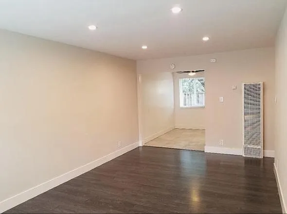 203 Shepherd Ave #1 — Photo 4