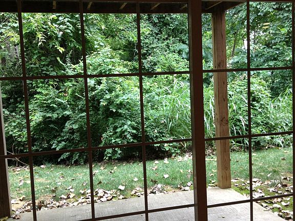 Peaceful, wooded view offers privacy
