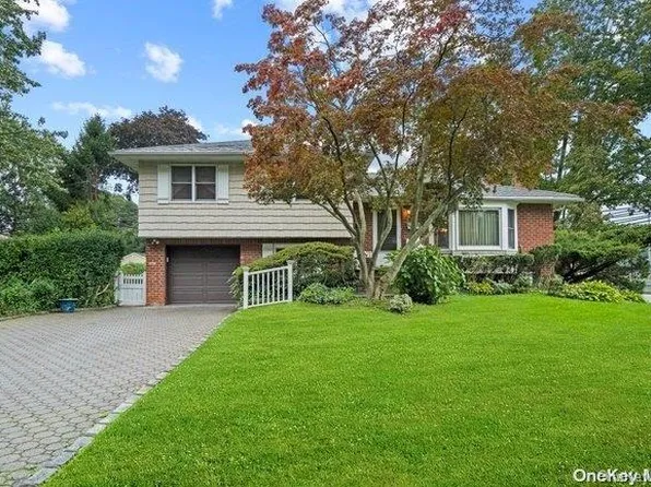 1 Dunford Street, Melville, NY 11747