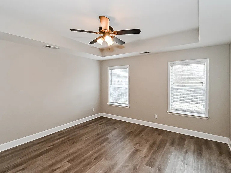 3110 Logans Loop — Photo 9