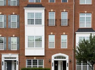 23548 Buckland Farm Ter, Ashburn, VA 20148
