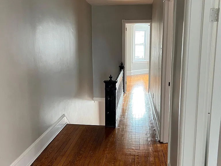 337 Prospect St — Photo 9