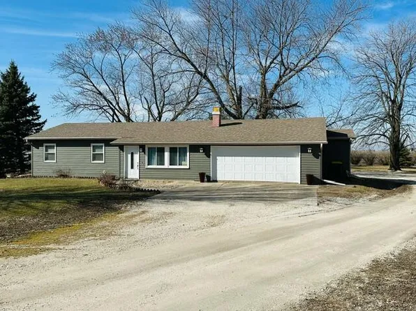 22 Beech St, Boxholm, IA 50040