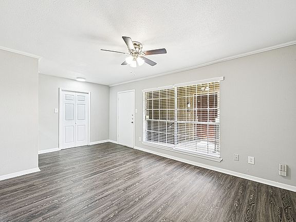 3-print-Woodchase Dr Unit 142-S2603-003