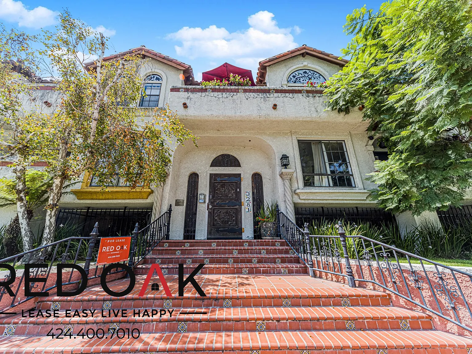Charming 2-Bed with Parking Available and Central AC ~ In Mar Vista! — Photo 3