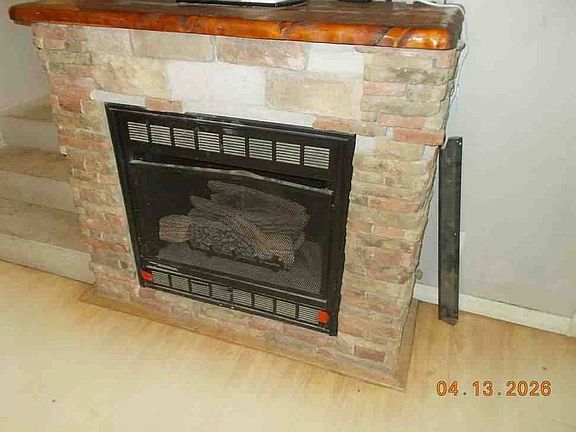 5th image of 4954 Rail Rd