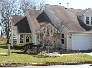258 Daffodil Dr, Freehold, NJ 07728