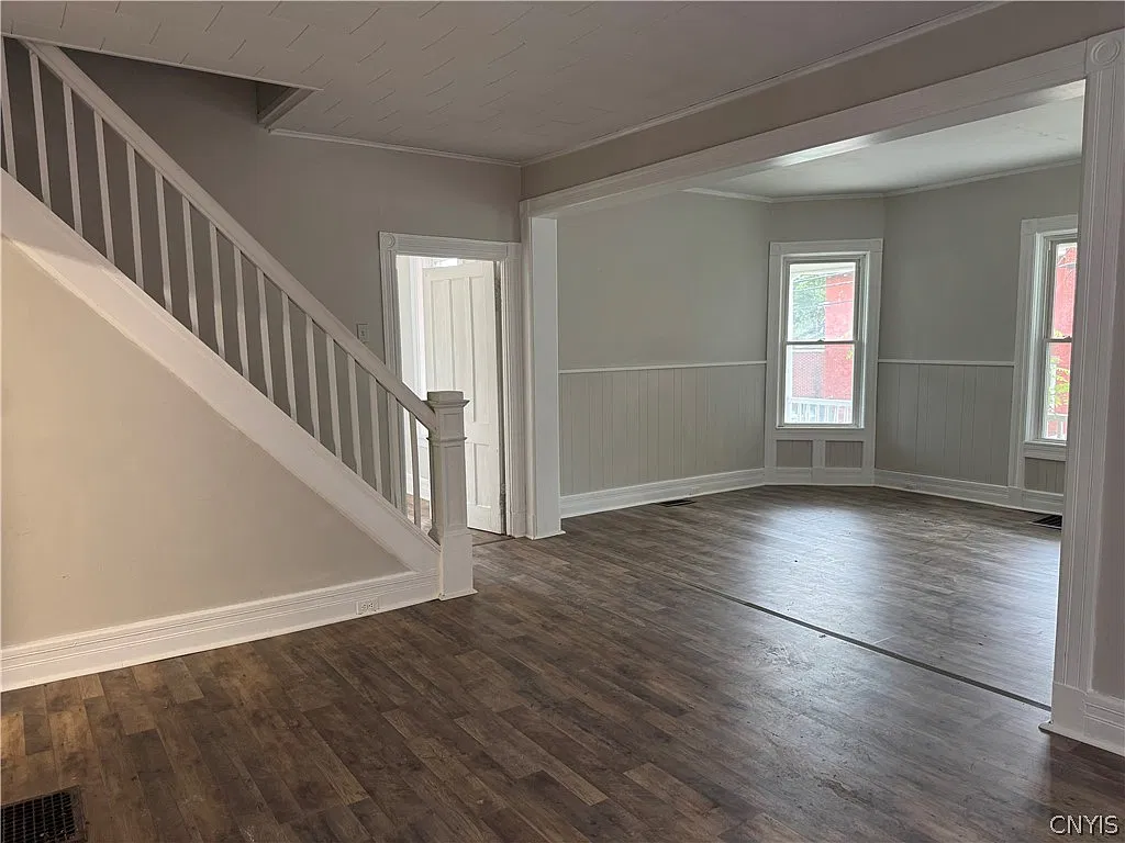3 bed, 1.0 bath, 1636 sqft, $1,500 — Photo 4