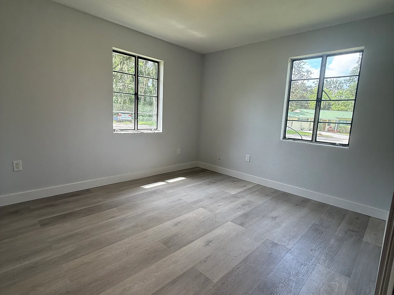2 bed, 841 sqft, $1,400 — Photo 4