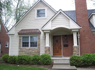 2217 Manchester Rd, Birmingham, MI 48009