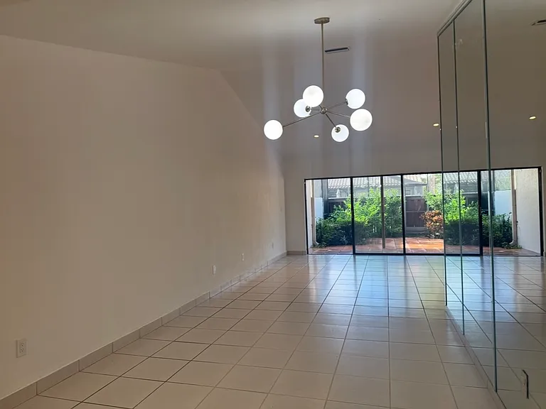 11339 SW 86th Ln — Photo 2