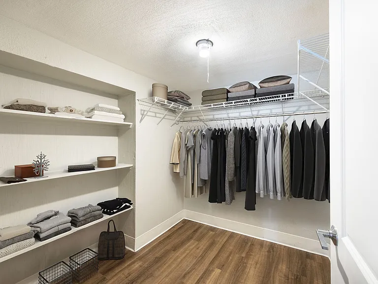 Walk In Closet