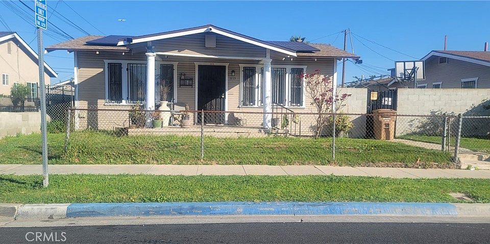 1st image of 1211 W 105th St