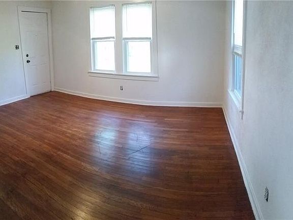 4th image of 5116 Glenn Ct