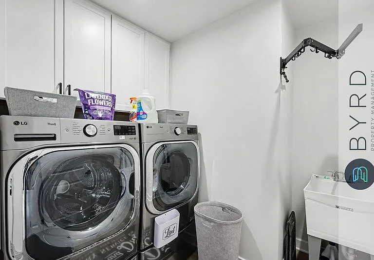 18606 Holly Crest Dr — Photo 27