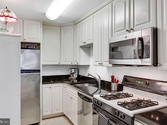 3rd image of 4501 Arlington Blvd APT 107