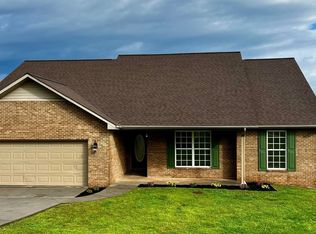 4128 Pea Ridge Rd, Maryville, TN 37804