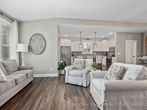 4th image of 5142 Vistula Ct SW