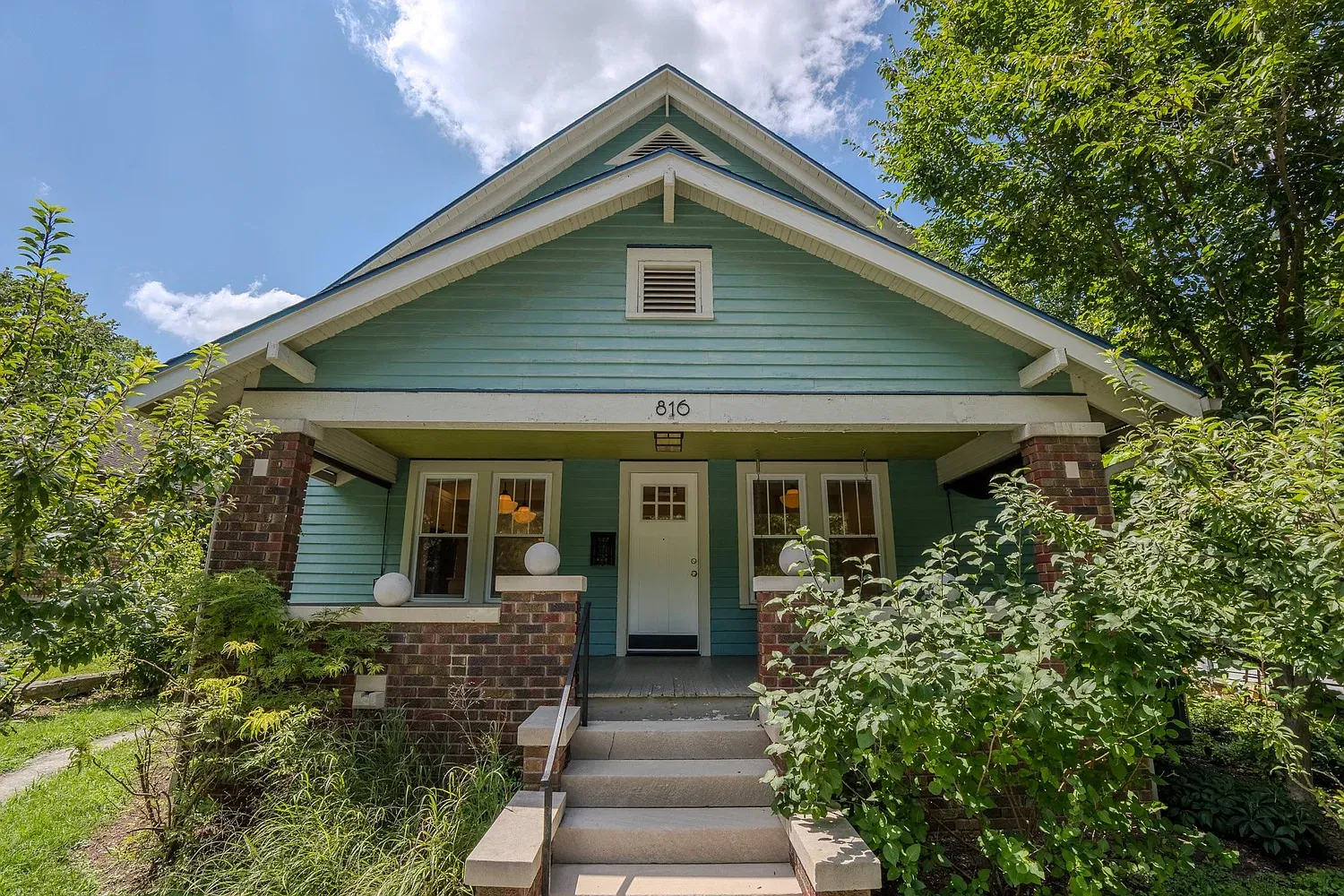 3 bed, 2973 sqft, $3,900 — Photo 1