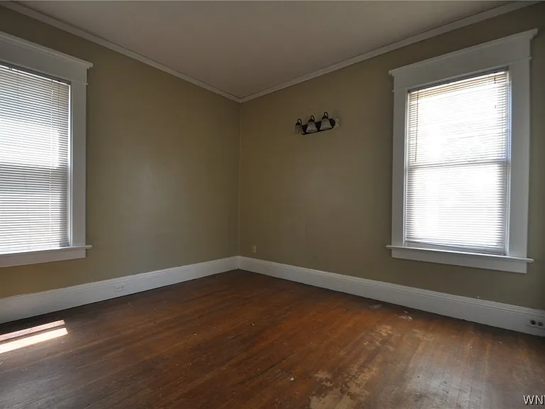 30 Wellington Rd — Photo 17
