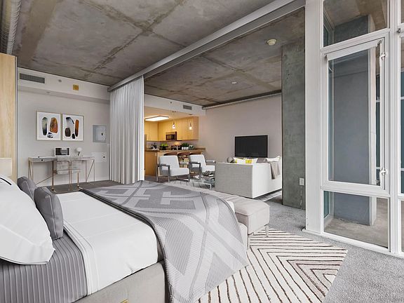 2nd image of 1080 Park Blvd Unit 1311