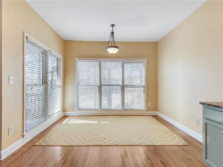 1387 Village Creek Cir — Photo 16
