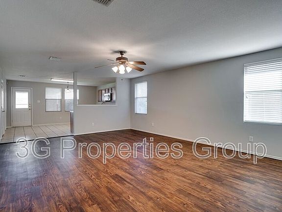 4th image of 3617 Lipizzan Dr