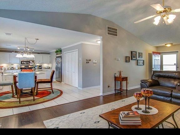 5th image of 7216 New Dale Rd