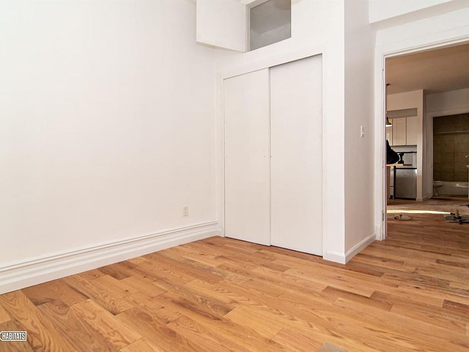 2nd image of 50 W 88th St APT 10