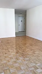 Rented by Roberto Guilbet, LREB