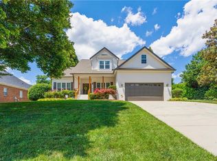 1125 Matthews Place Ln, Kernersville, NC 27284