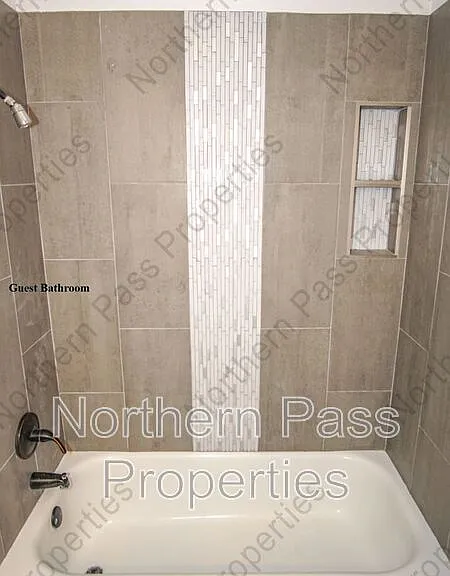 2100 Robert Wynn St — Photo 14