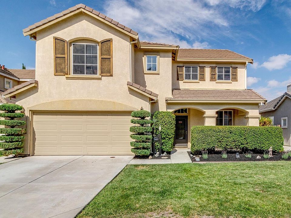 2nd image of 2899 Hawkins Ln