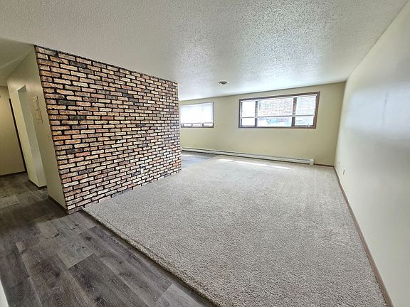 2nd image of 1804 S Stephen Ave APT 02