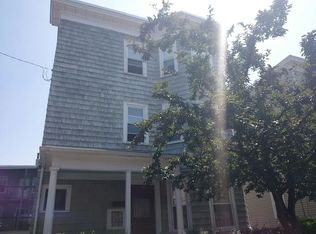 32 Raven St, Dorchester, MA 02125