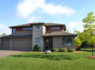 3315 Nelson Rd, Oshkosh, WI 54904