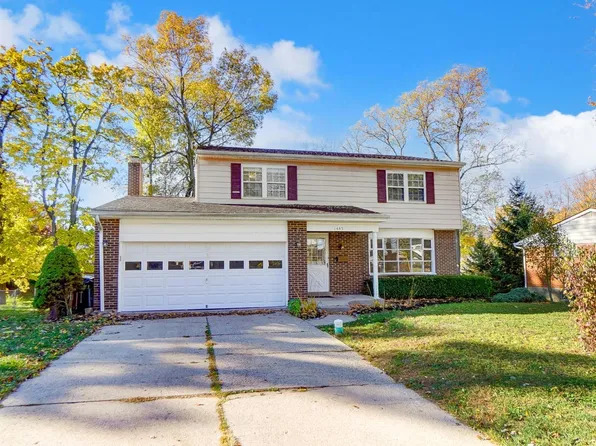 1445 Rambler Pl, Cincinnati, OH 45231