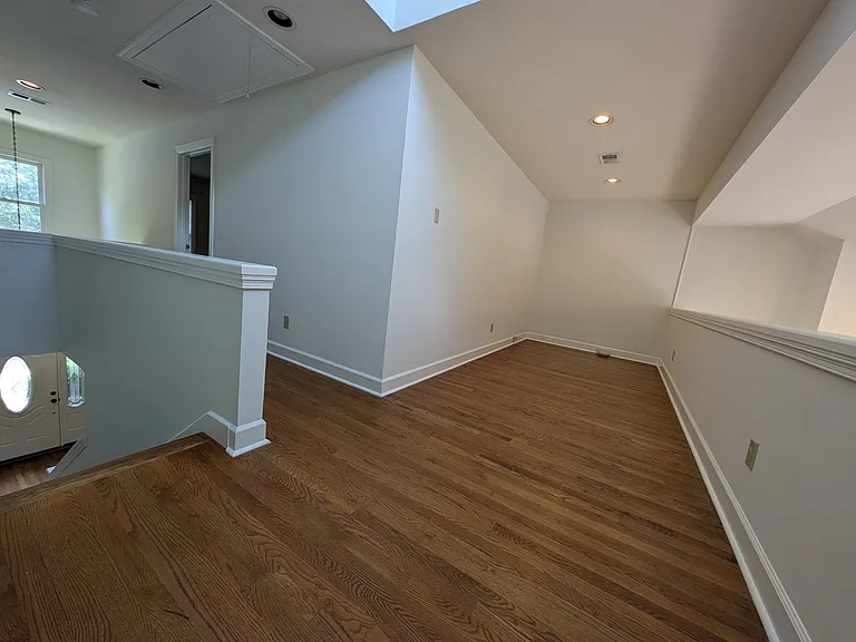 407 Clairton Ct #1 — Photo 17