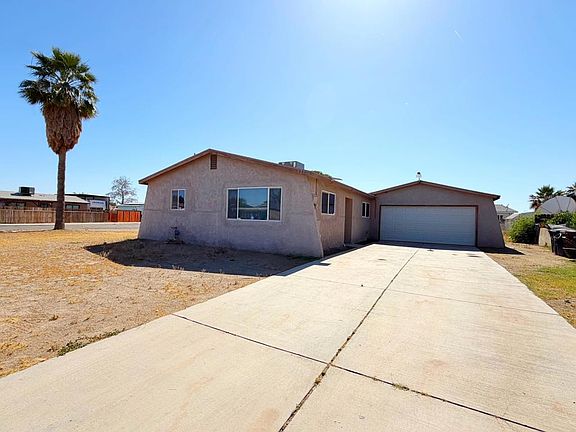 2nd image of 627 Bell Ln