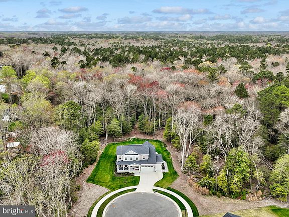 2nd image of 35321 Seashell Cir