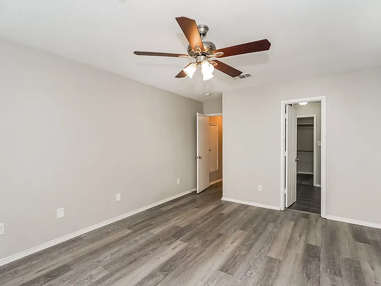 809 Pace Dr — Photo 12