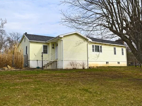 905 Deerfield Rd, Washington, PA 15301