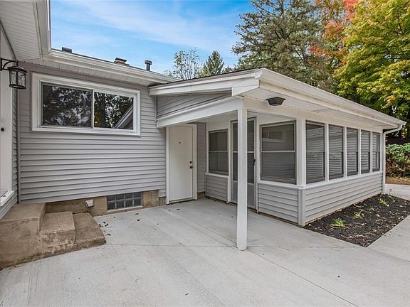3rd image of 3445 Bent Willow Ct