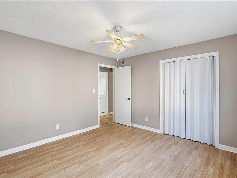 2388 Lawrenceville Hwy #D — Photo 11