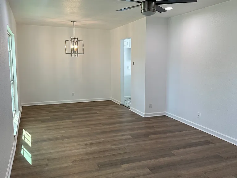 6807 Laguna Norte — Photo 9