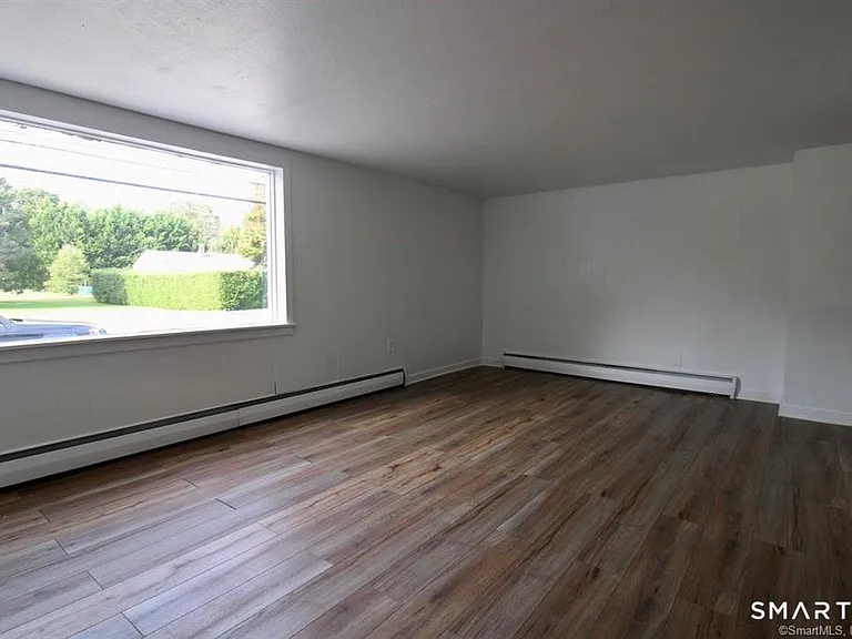 525 Boston Post Rd #1 — Photo 3