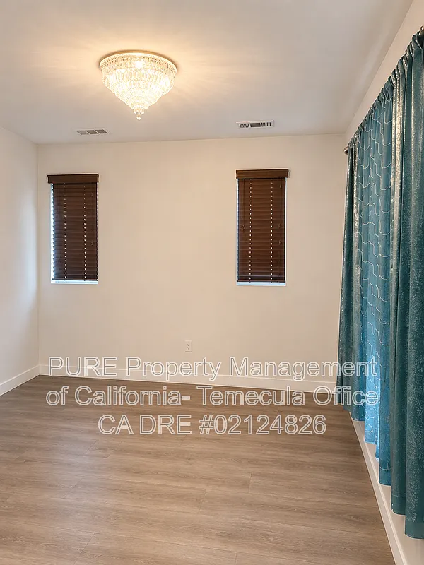 3 bed, 2.0 bath, 1200 sqft, $2,800 — Photo 2