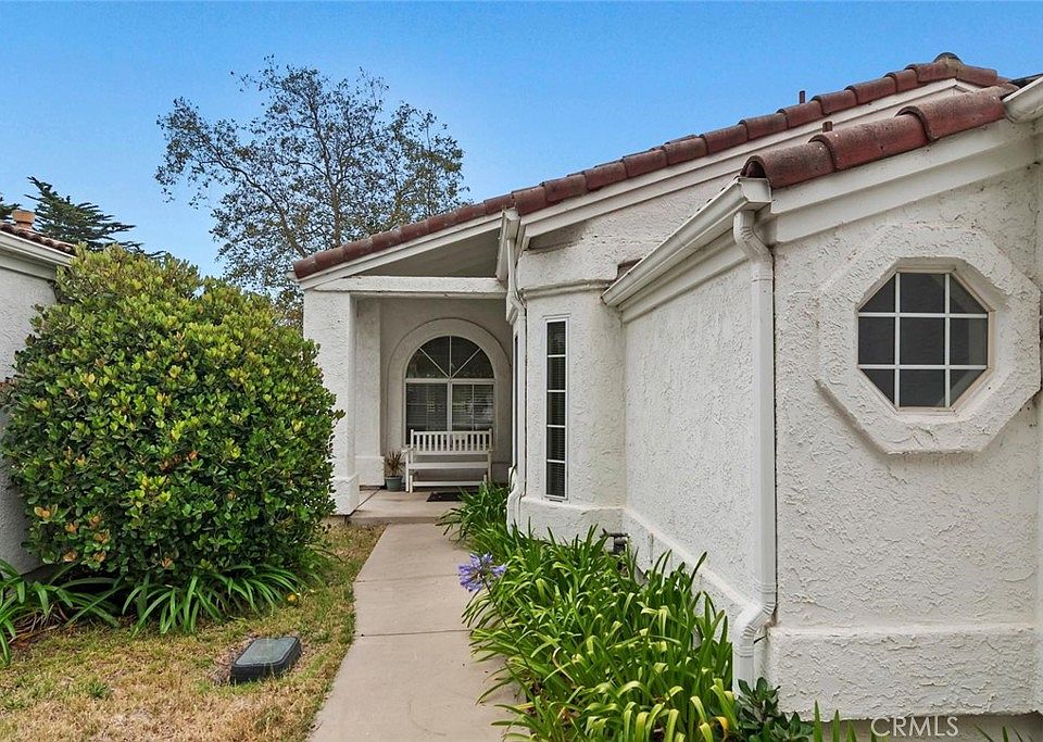 1st image of 2117 Bermuda Dunes Pl